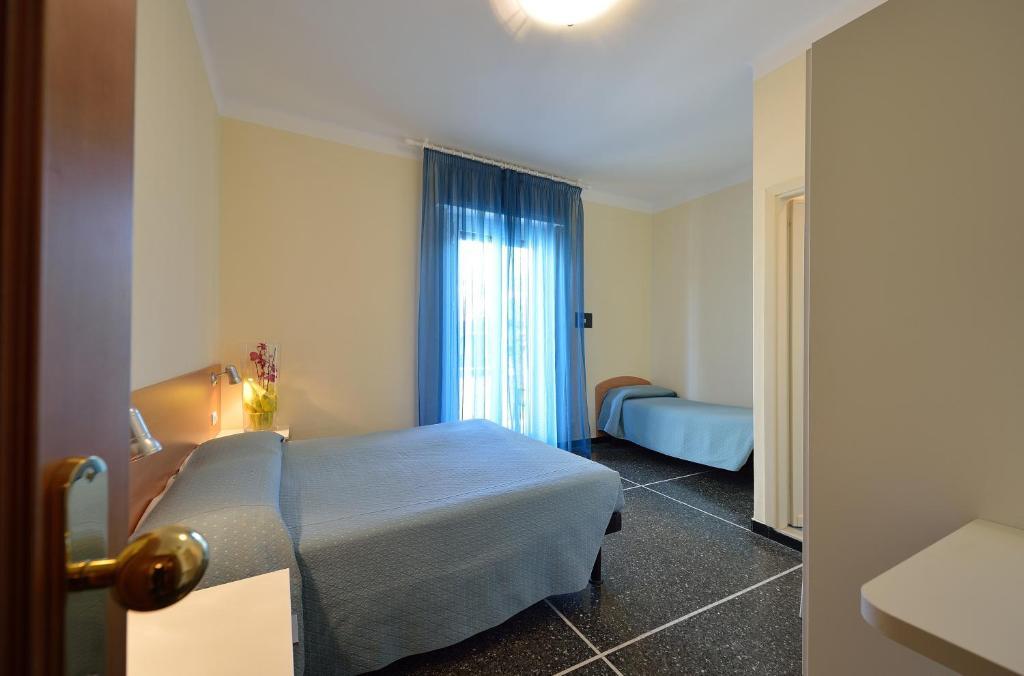 Hotel Guya Varazze Oda fotoğraf