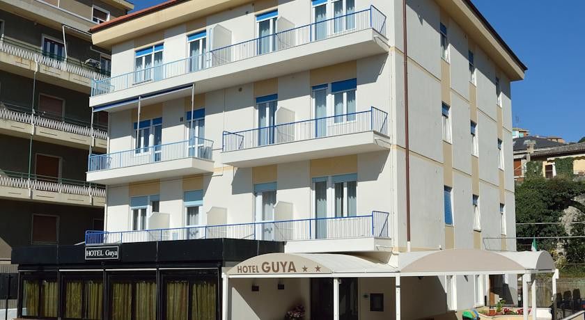 Hotel Guya Varazze Dış mekan fotoğraf